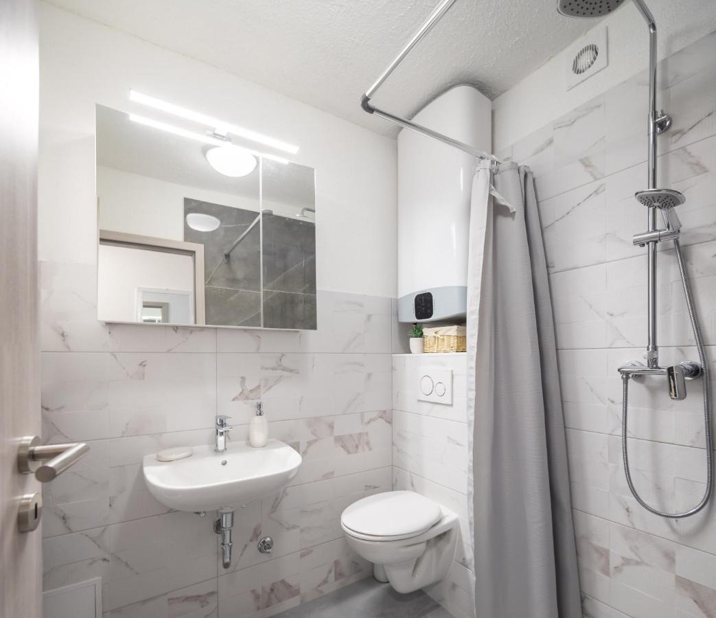 River Park Apartments Omiš Eksteriør bilde